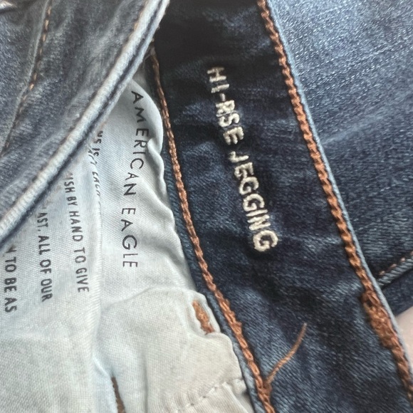 American Eagle Outfitters Dark Wash Jeans - Picture 5 of 9